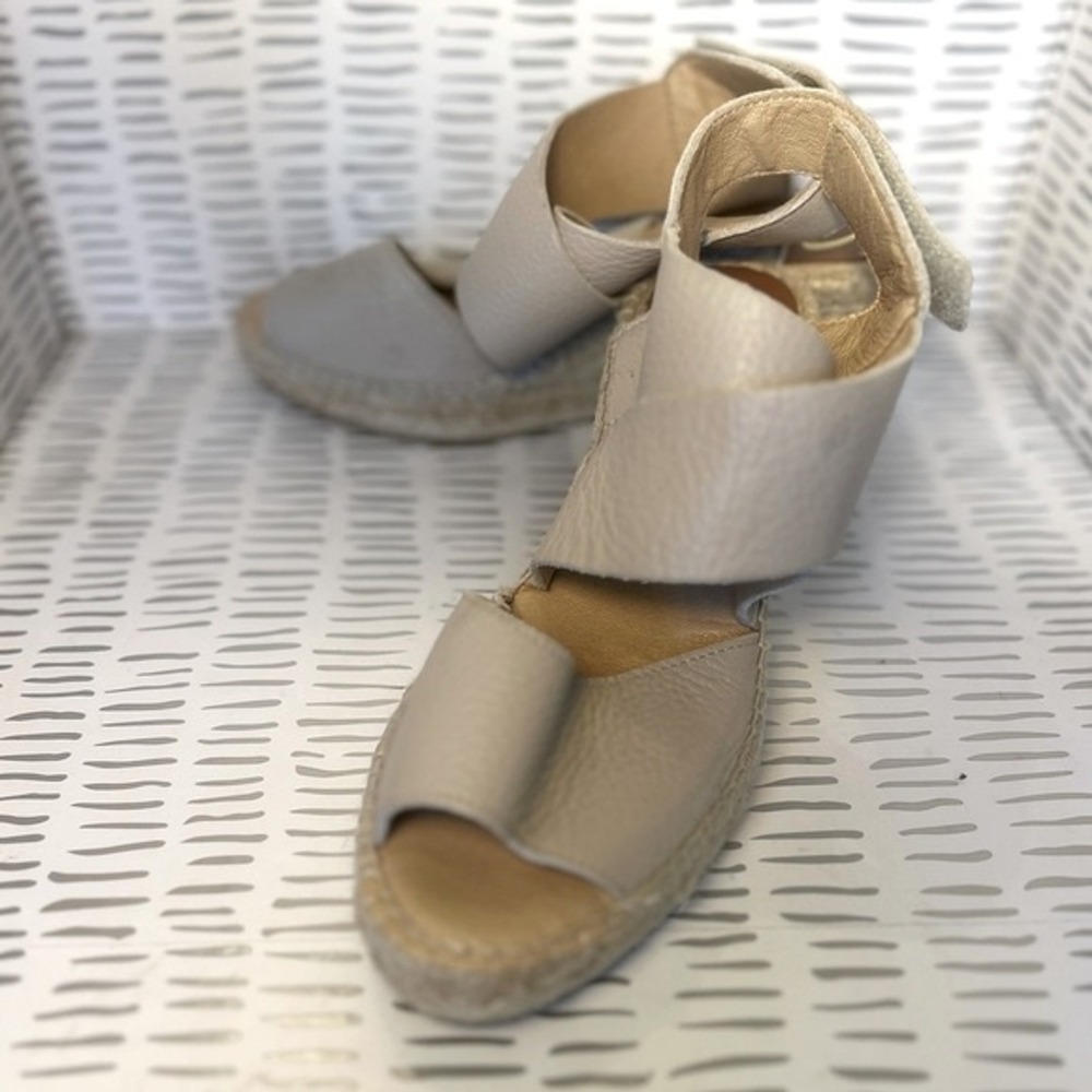 Kanna Spain Women 38 7.5 Taupe Pebbled Leather Espadrille Wedge Sandals Boho